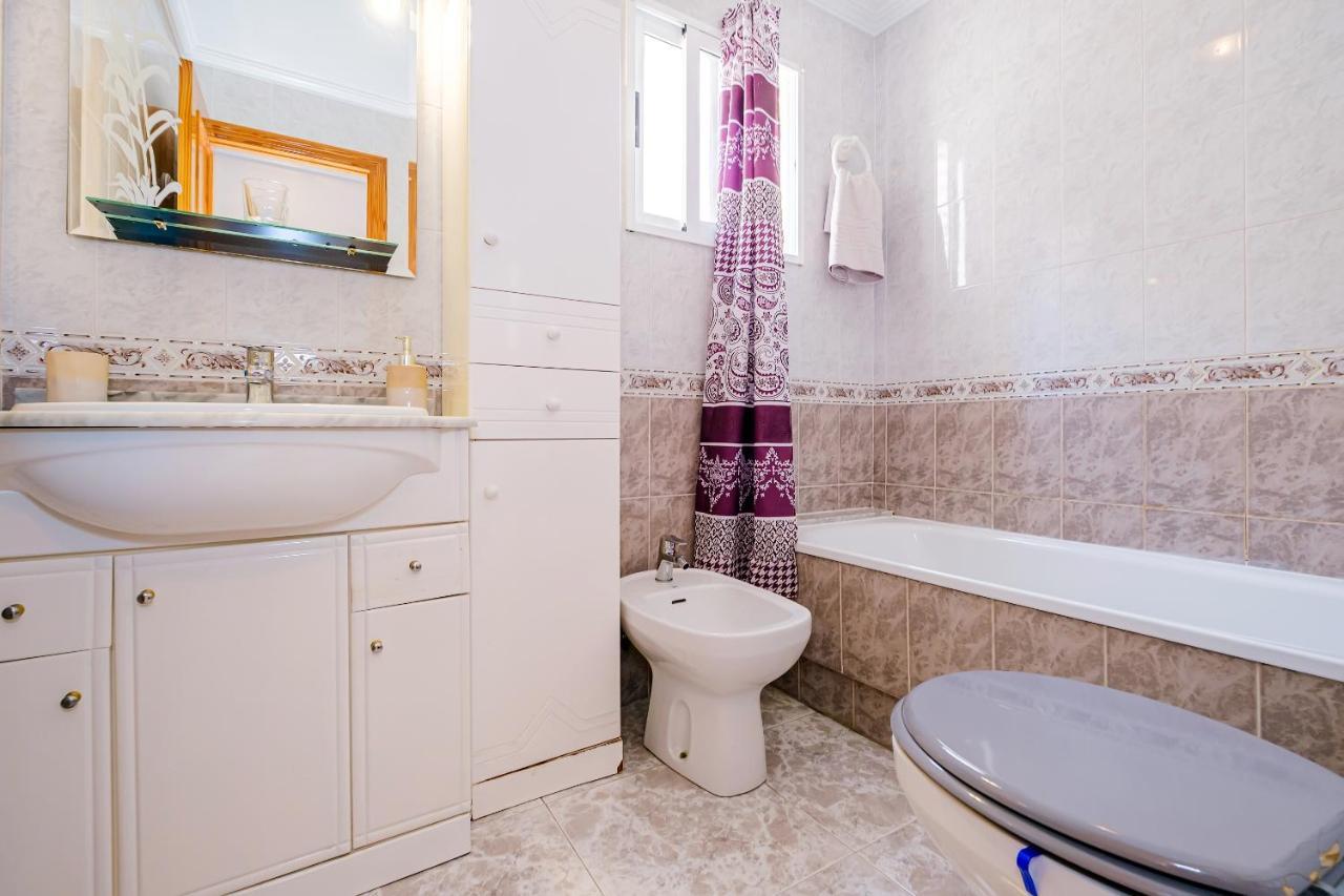 Piso 2 Dormitorios, Equipado, 5 Min Playa Del Cura Торевьиа Экстерьер фото